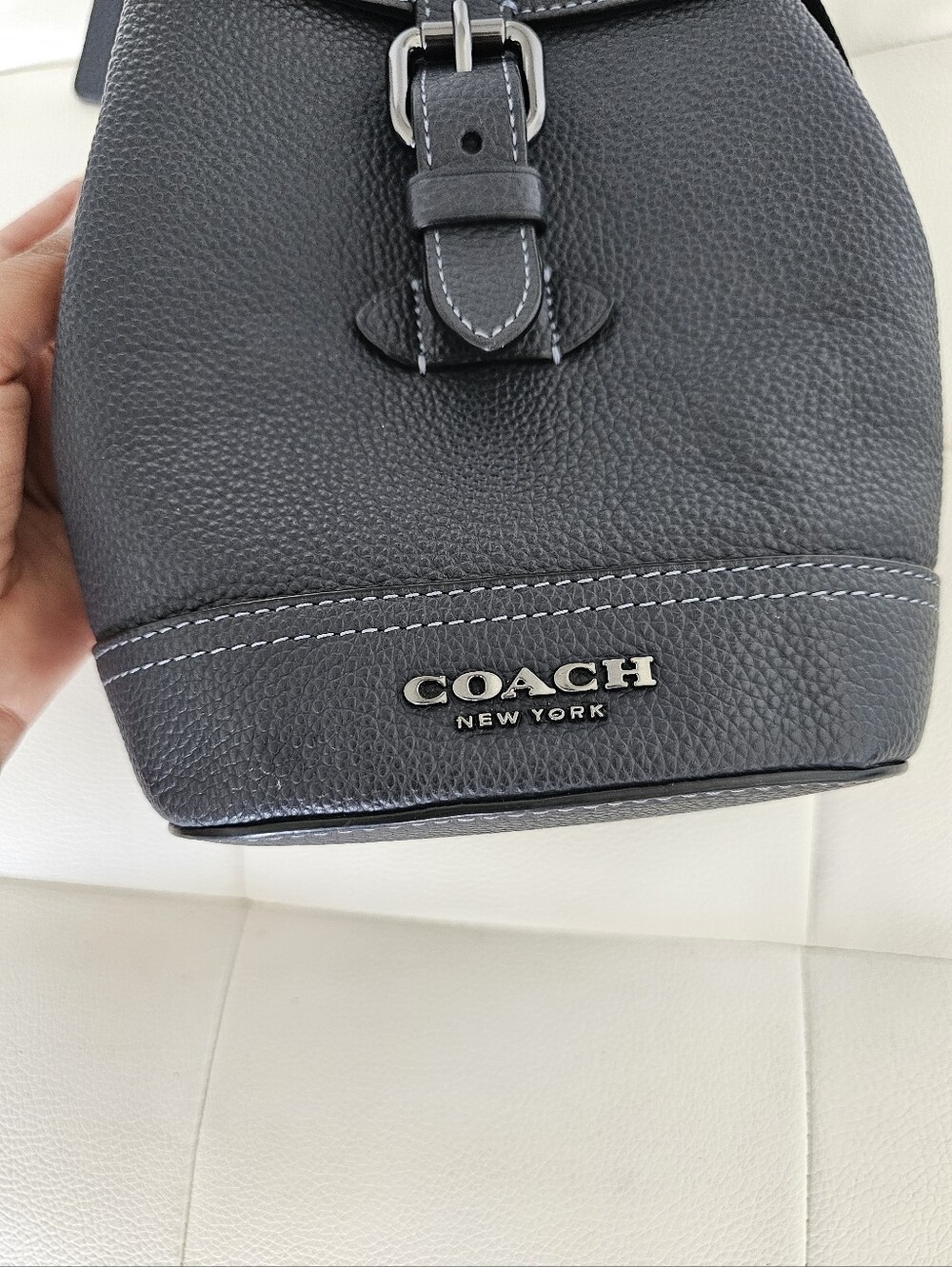 Authentic COACH Leather Mini Backpack Crossbody Bag - Picture 4 of 14